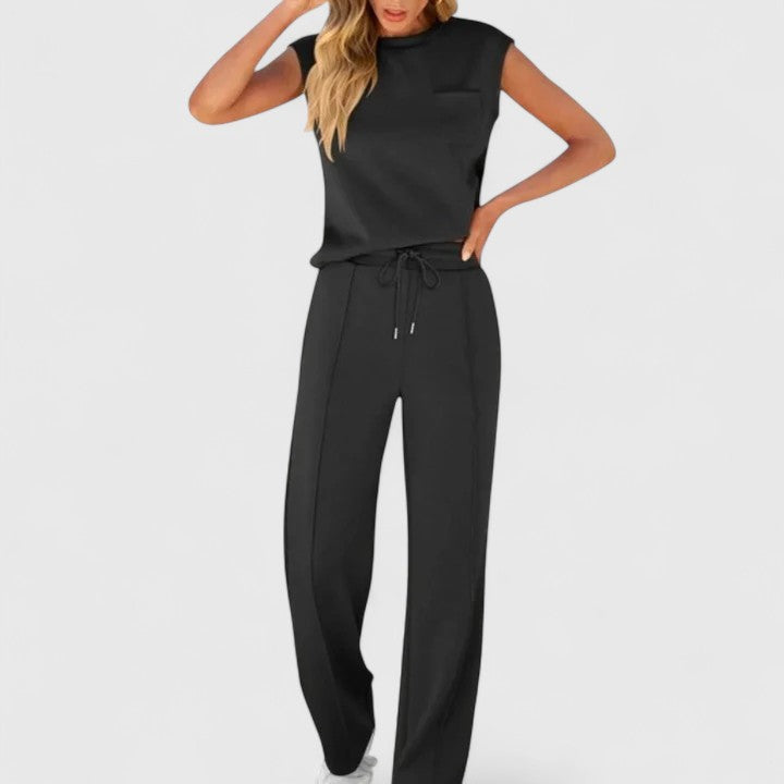 Idina | Cozy Ensemble