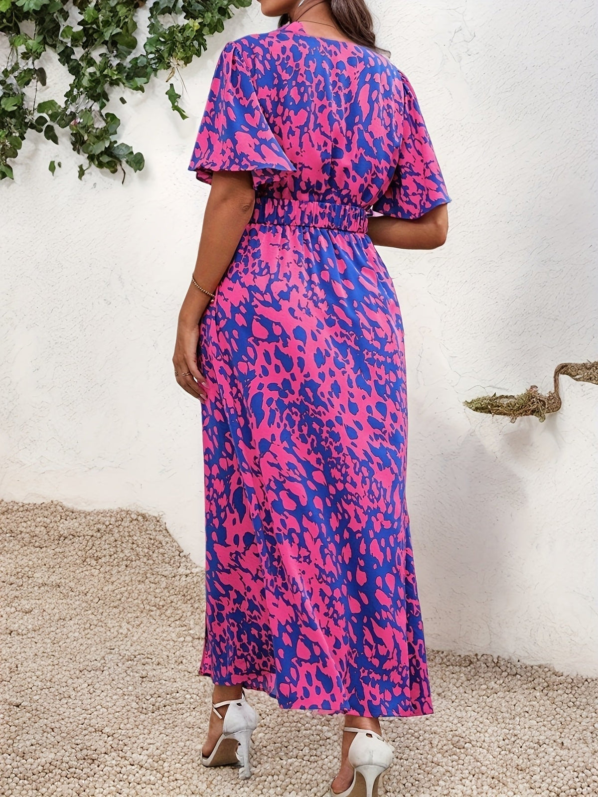 Hallel™ | Flattering Summer Dress
