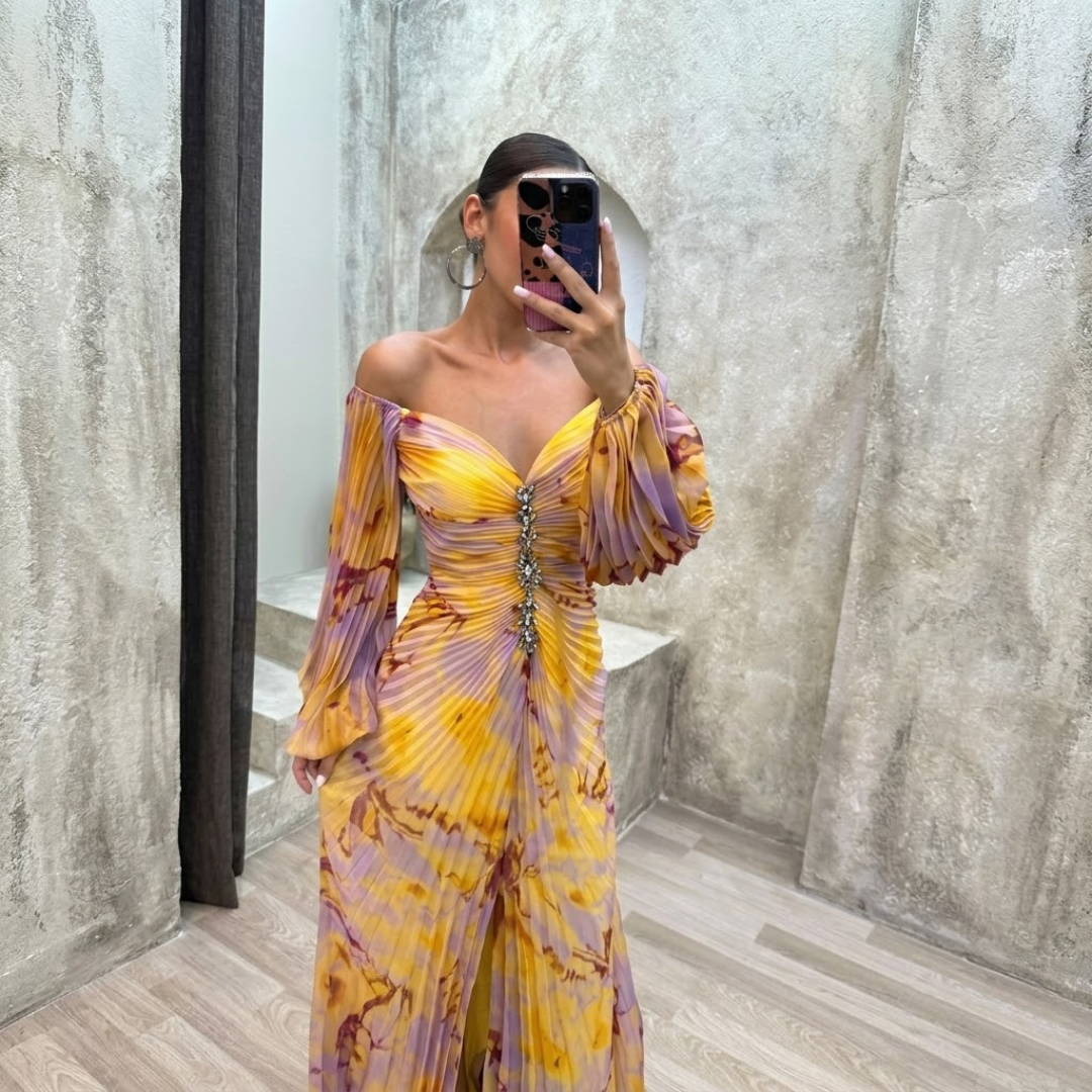 Courtney | Maxi Dress With V-neck And Off-Shoulder design
