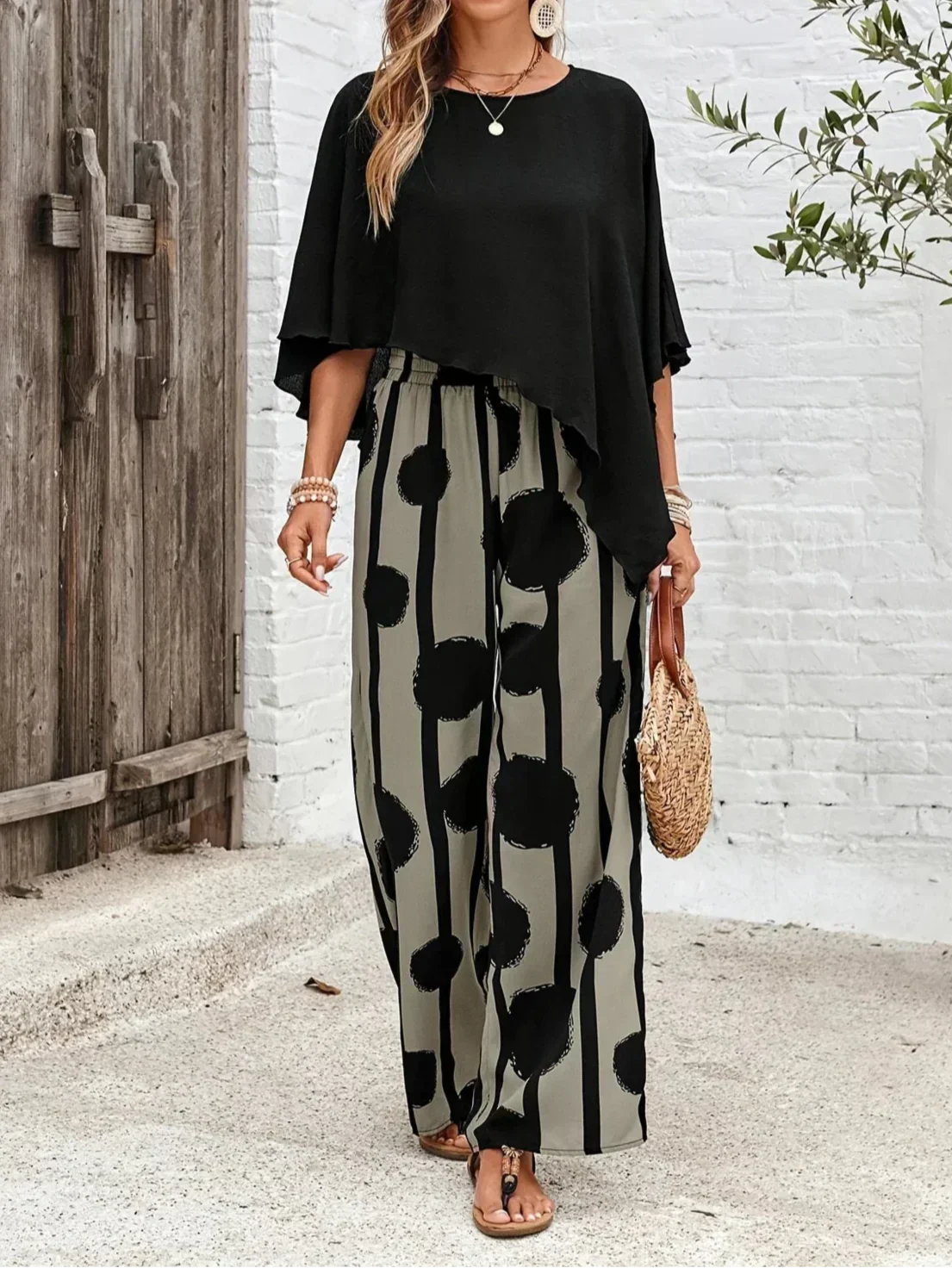 Kalliope -  Comfortable Waist Two-Piece Set