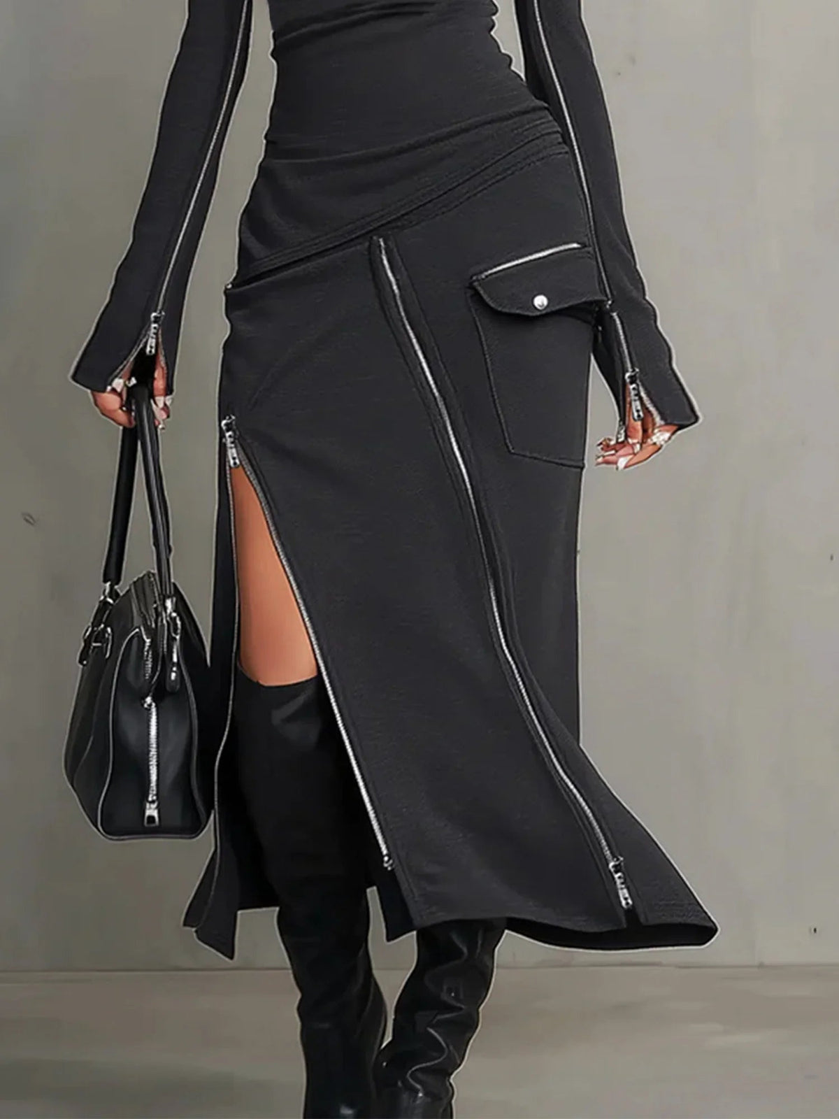 Vivian | High-Neck Zip-Pocket Set