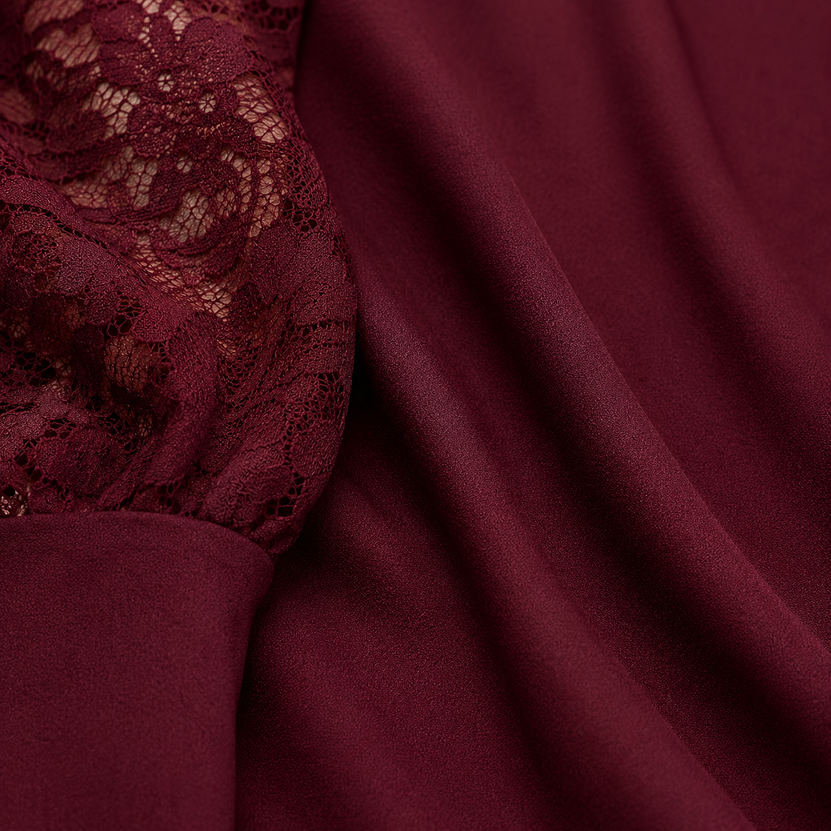 VALERIA | Lace Midi Dress