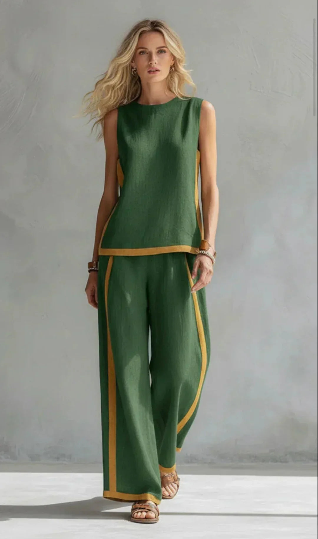 Ursula – Chic-casual vest and pants set with bicolor finishes