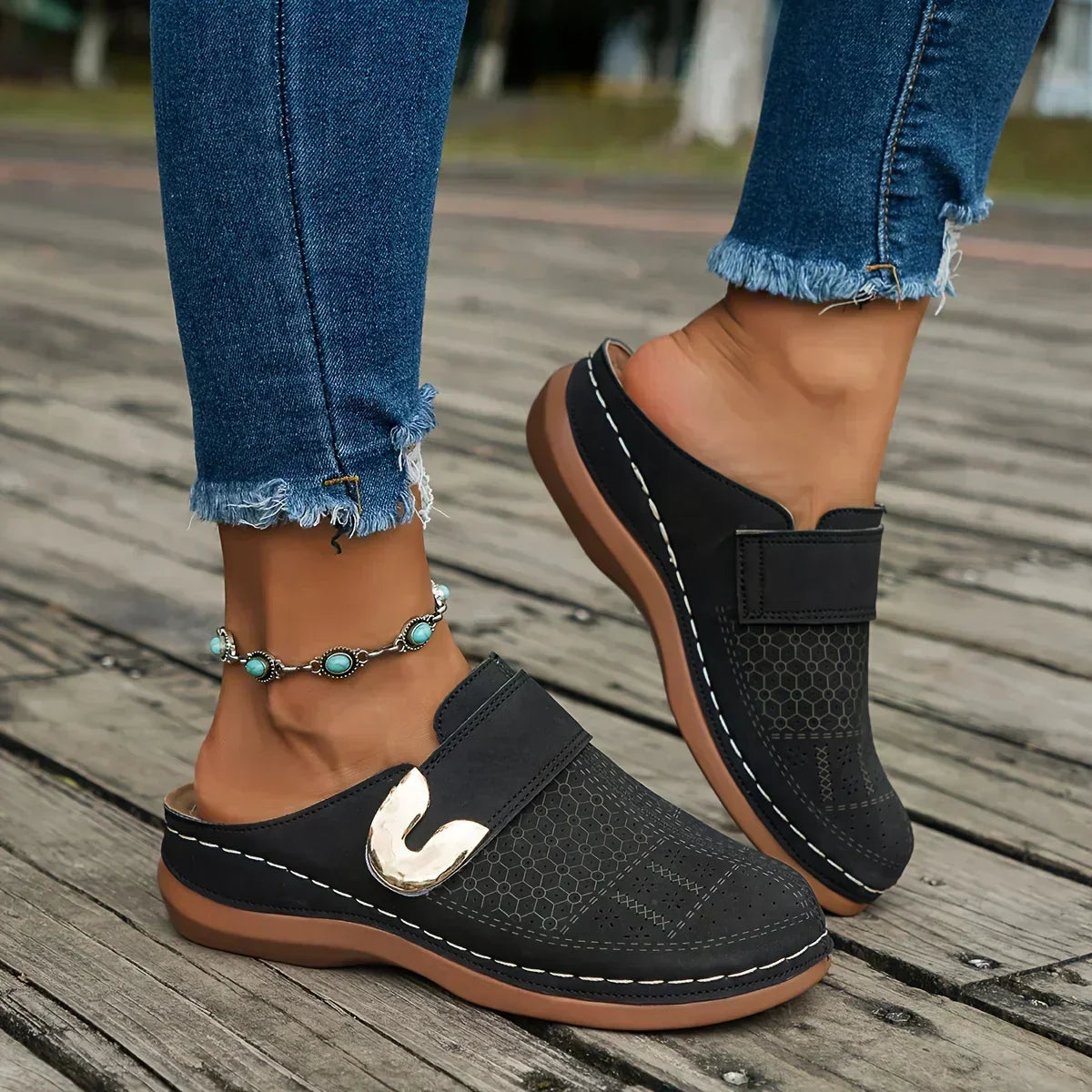 Emily | Chic Wedge Sandals