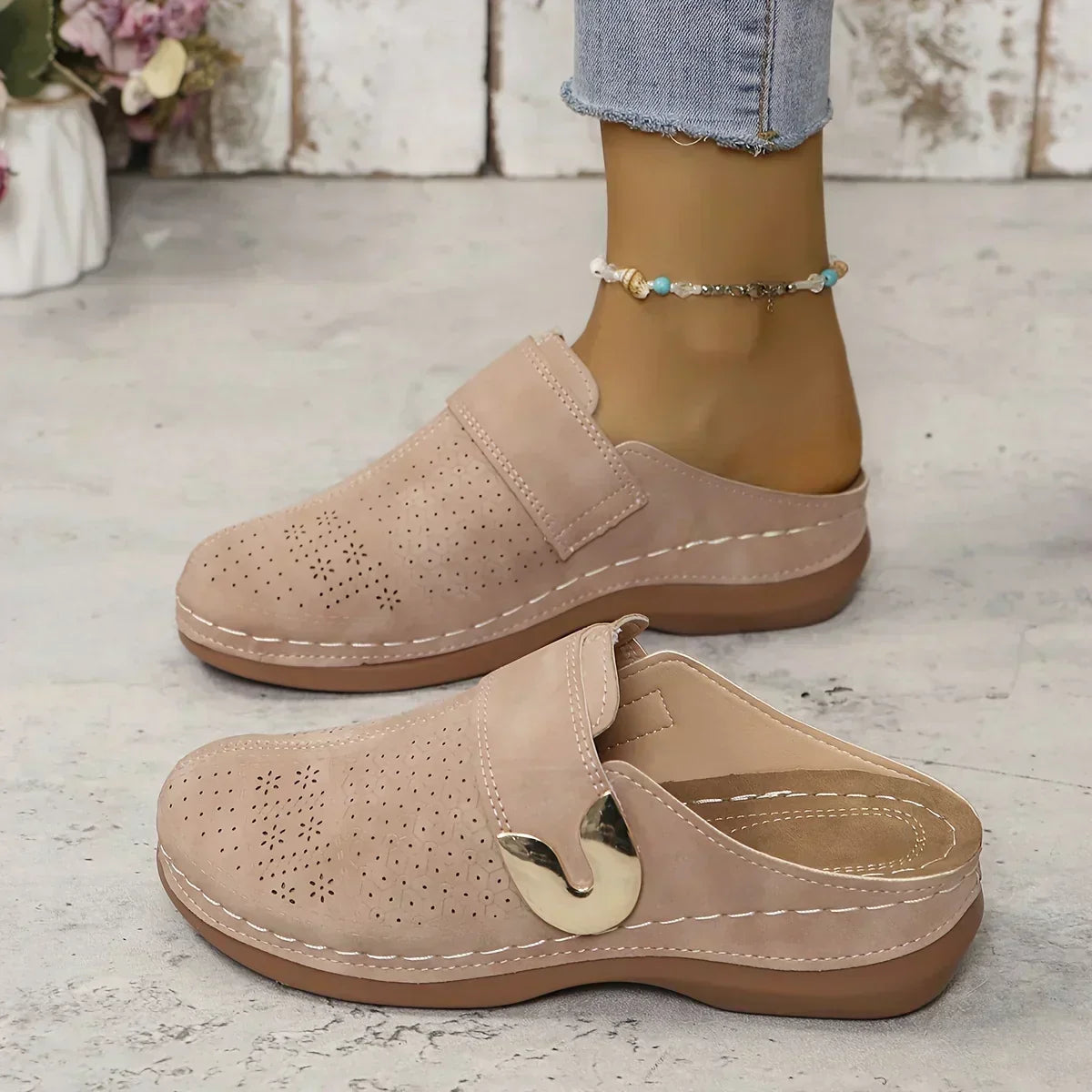 Emily | Chic Wedge Sandals