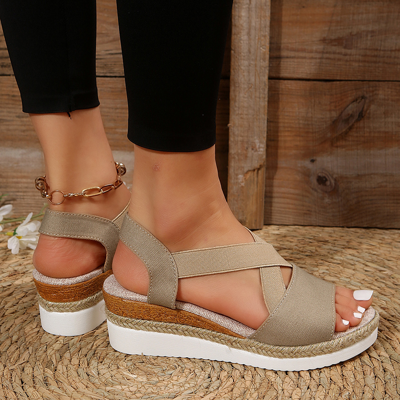 Kristy | Chic Crisscross Sandals