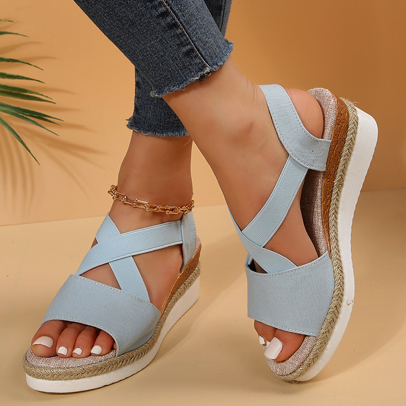 Kristy | Chic Crisscross Sandals