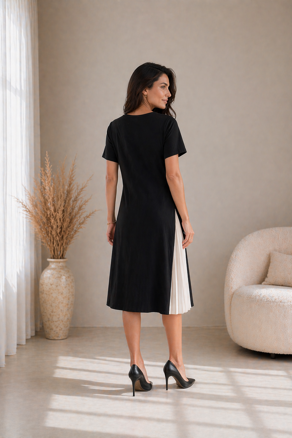 MONIKA | Pleated Midi