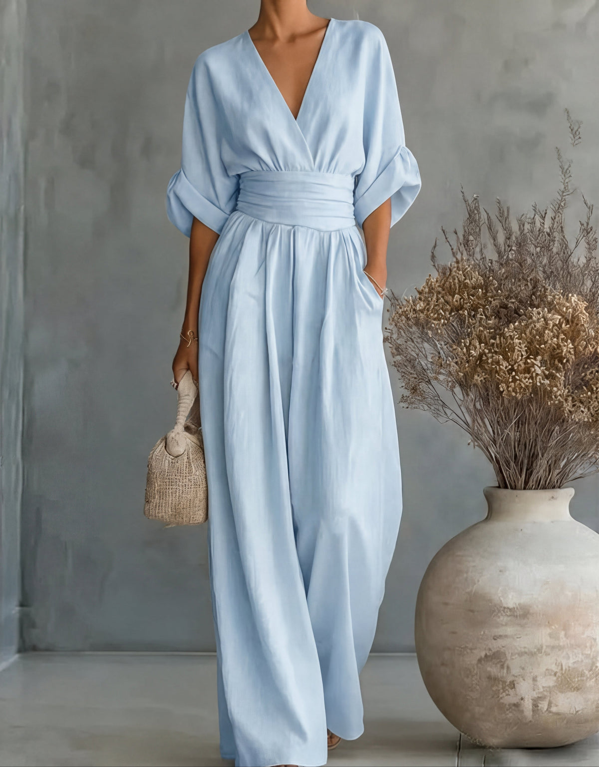 Daniela - Elegant V-neck Jumpsuit with Wide Legs