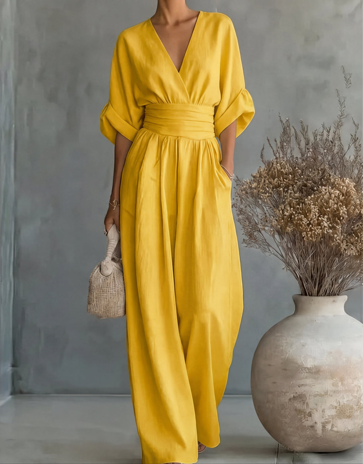 Daniela - Elegant V-neck Jumpsuit with Wide Legs
