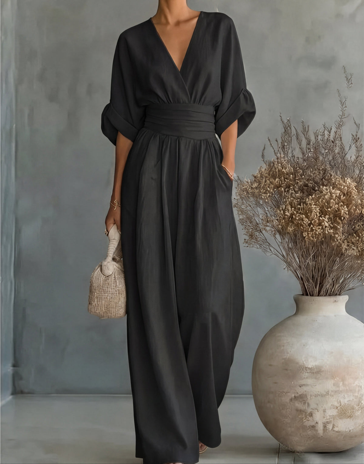 Daniela - Elegant V-neck Jumpsuit with Wide Legs