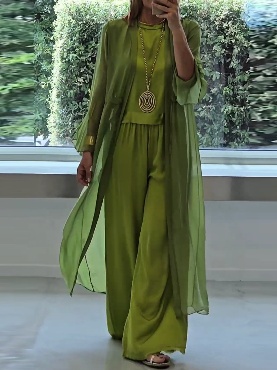 Lysoria - Stylish and Cozy Ensemble