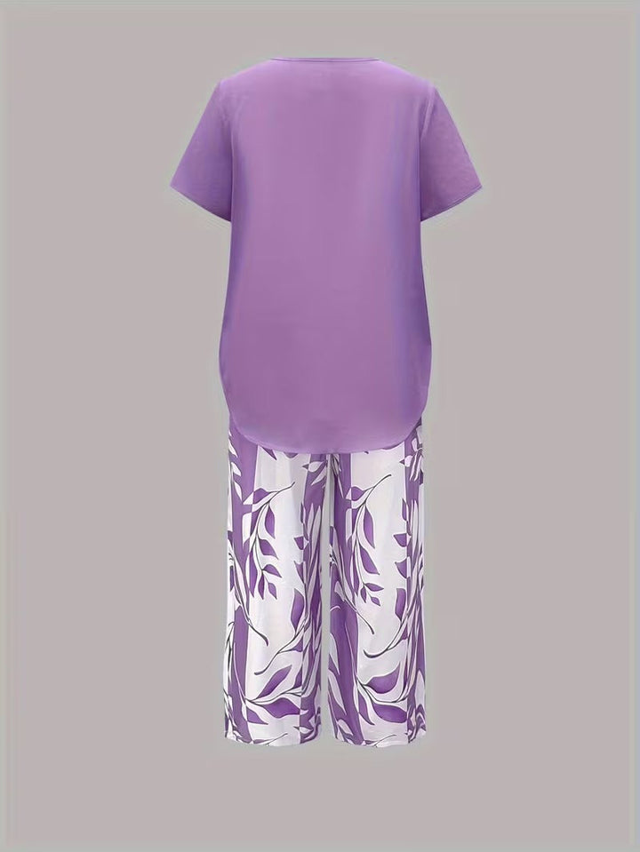 Avy™ | Casual Two-Piece Set with Leaf Print