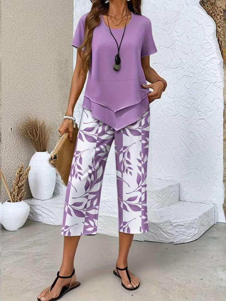 Avy™ | Casual Two-Piece Set with Leaf Print