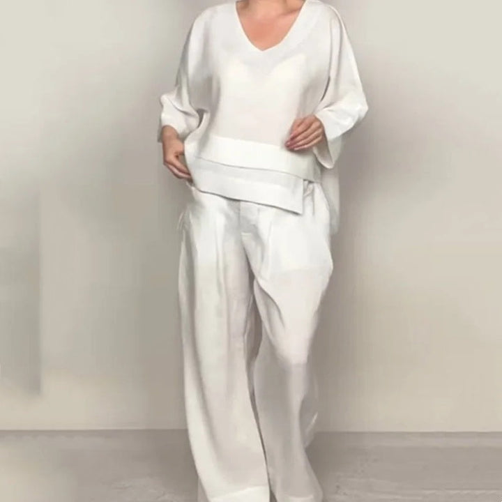 Liza | 2-piece cotton-linen set – V-neck top and wide-leg trousers • S1